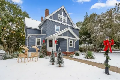 37 Kenwood Ave 1