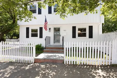 180 Woodley Ave