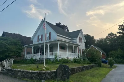 90 Locust Ave 1