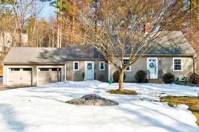 83 Richardson Dr