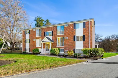 25 Clarks Rd #208 1