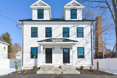 39 Chandler Ave #B 1