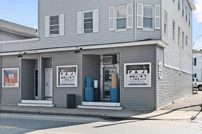 2-4 Greenwood St 1
