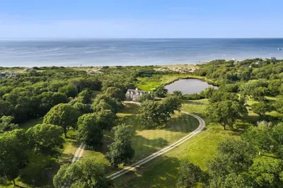 102 Sesuit Neck Rd 1