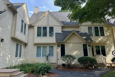 40 Prestonfield Rd #40 1