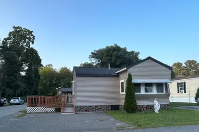 189 Lakeview Street 1