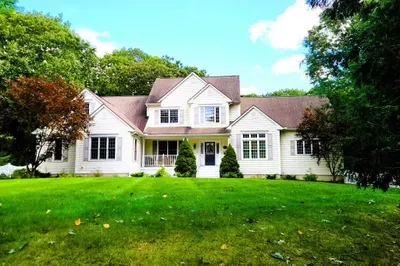 18 Fulling Mill Dr 1