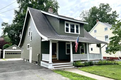 91 Hazelwood Ave