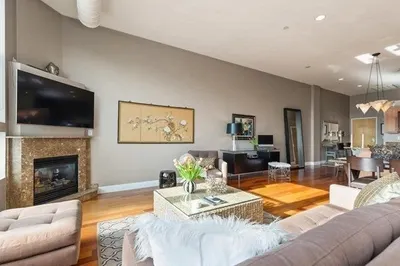 10 Ocean Ave #204 1