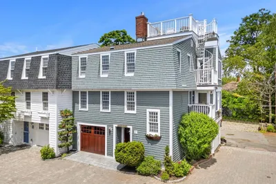 7 Fort Beach Way 1