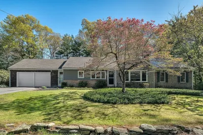 92 Norlen Park