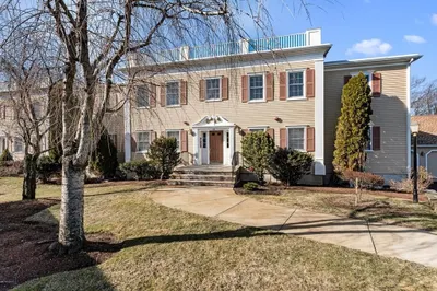22 Weatherly Drive #6 1