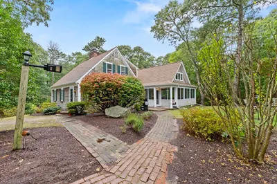 132 Leland Rd