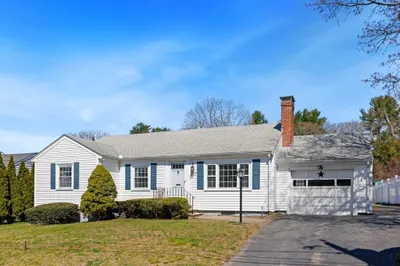31 Hillcrest Rd 1