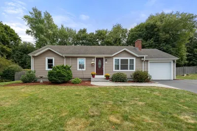 6 Sunset Lane
