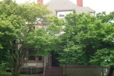 682 Rock Street #1 1