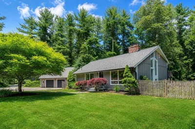 10 Mountain Road