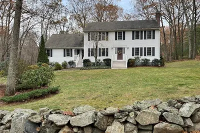 67 Sears Rd