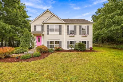 8 Thompson Cir 1