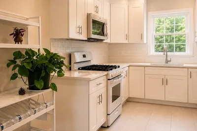 30 Lake Shore Ct #1 1