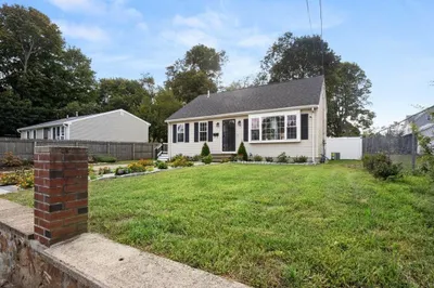 58 Emmet St 1