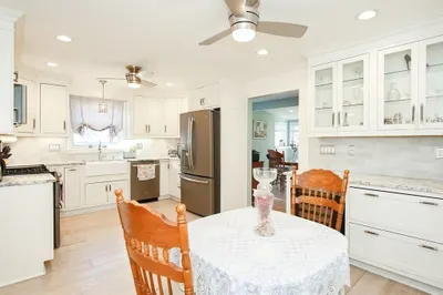 87a Crystal Ave 1
