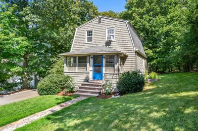 36 Grand Street