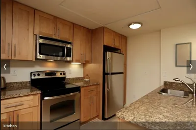 87 New St #208