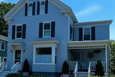 74 Mt. Pleasant Ave #2