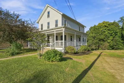 174 Hamilton St 1