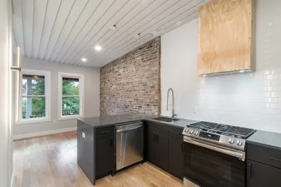 249 Marion Street #2