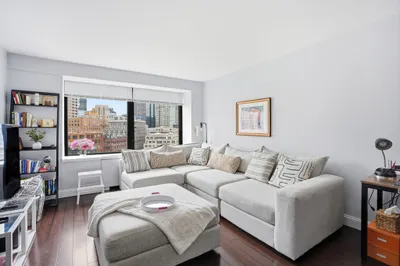 65 E India Row #14A 1