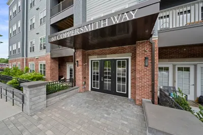 60 Coppersmith Way #402 1