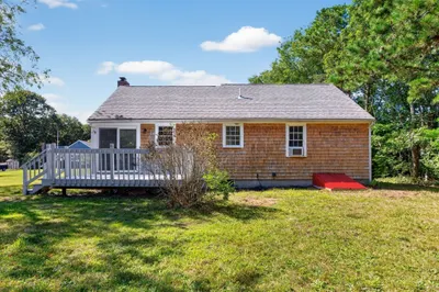 39 Kerrywood Dr 1