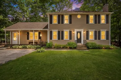 30 Brandeis Ln 1