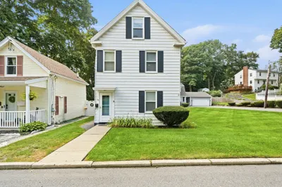 76 Harrison Ave 1