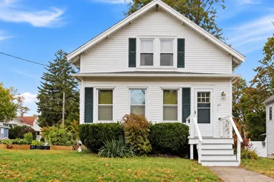 26 Locust Street 1