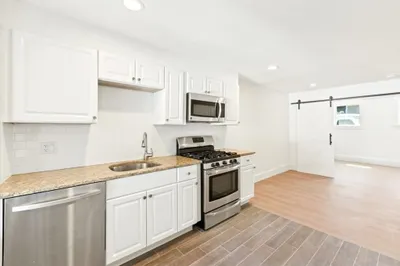 301 Bunker Hill Street #1