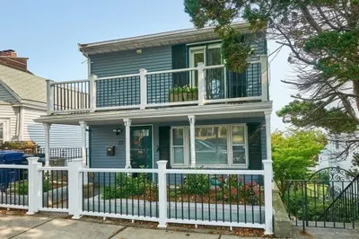 27 Beachview Rd #1