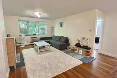 217 Kent St #12