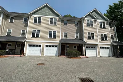 8 Grant St #23