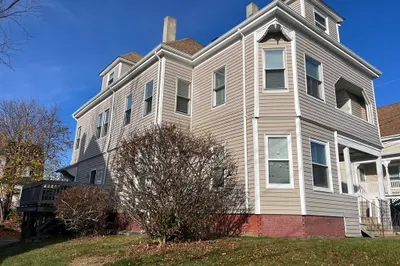 88 Weston St #2 1