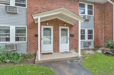 23 Manor Ct #23 1