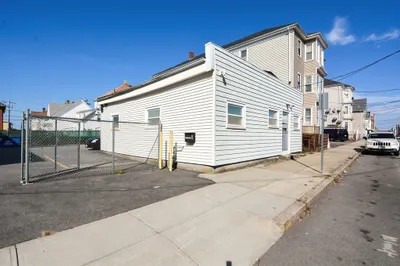 283 Flint St 1