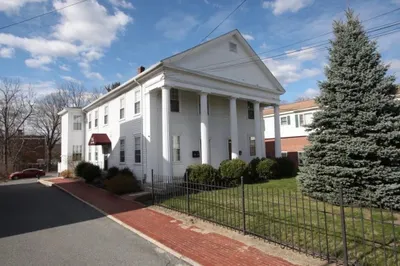 122 Elm St Apt D St #Apt D