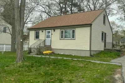 16 Assonet Blvd 1