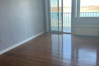 200 Cove Way #911