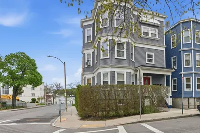 28 Church St #3 1