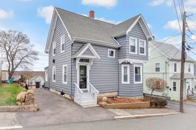 22 Lookout St 1