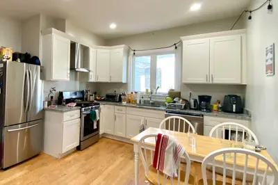 74 Berkshire St #3